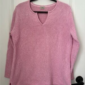 L.L. Bean Women's Soft Pink V-Neck Sweater